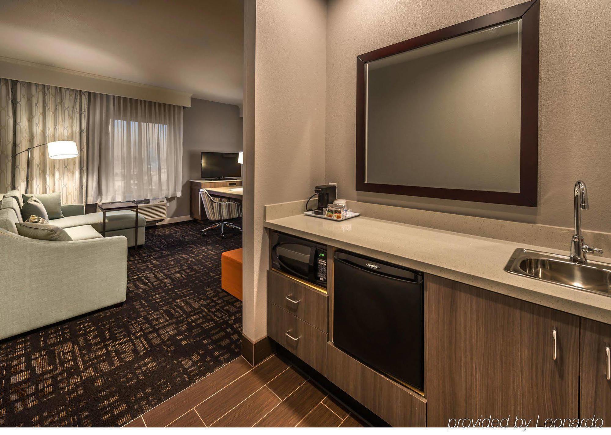 Hampton Inn & Suites - Reno West, Nv Экстерьер фото